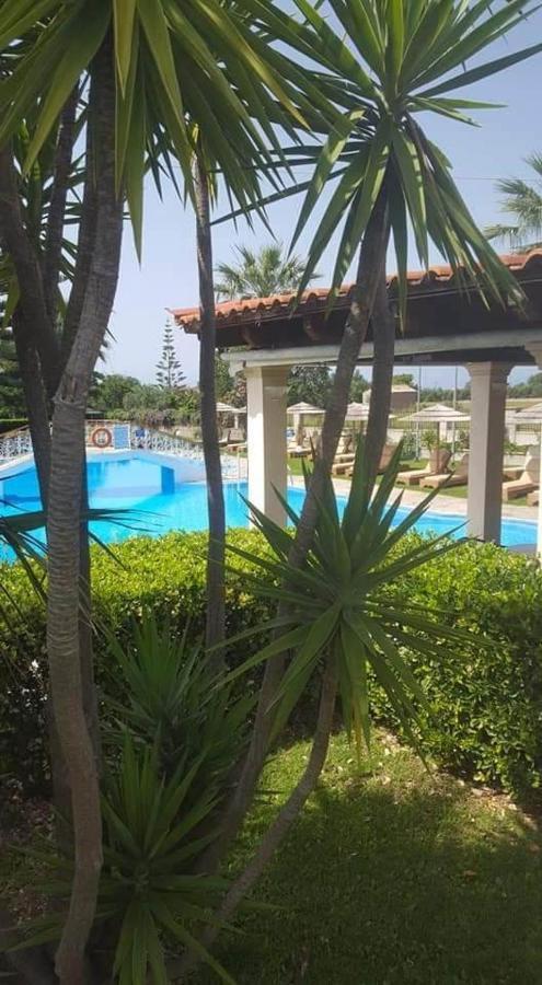 Hellens Village Almiros Beach Exterior foto